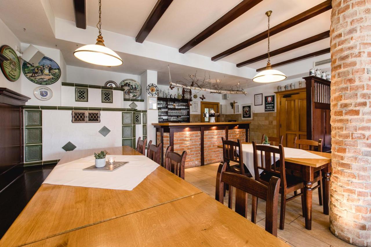 Gasthaus Hotel Ostermeier Attenkirchen Dış mekan fotoğraf