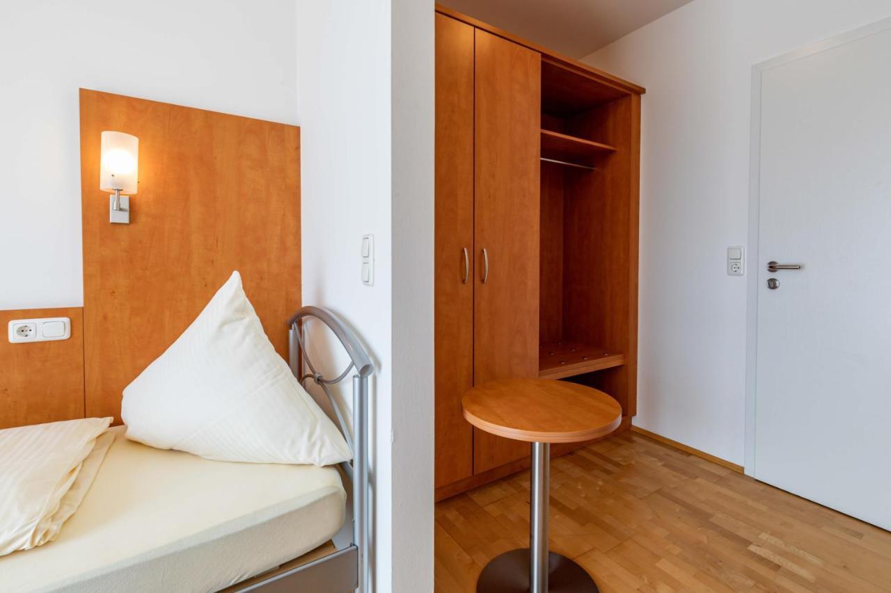 Gasthaus Hotel Ostermeier Attenkirchen Dış mekan fotoğraf