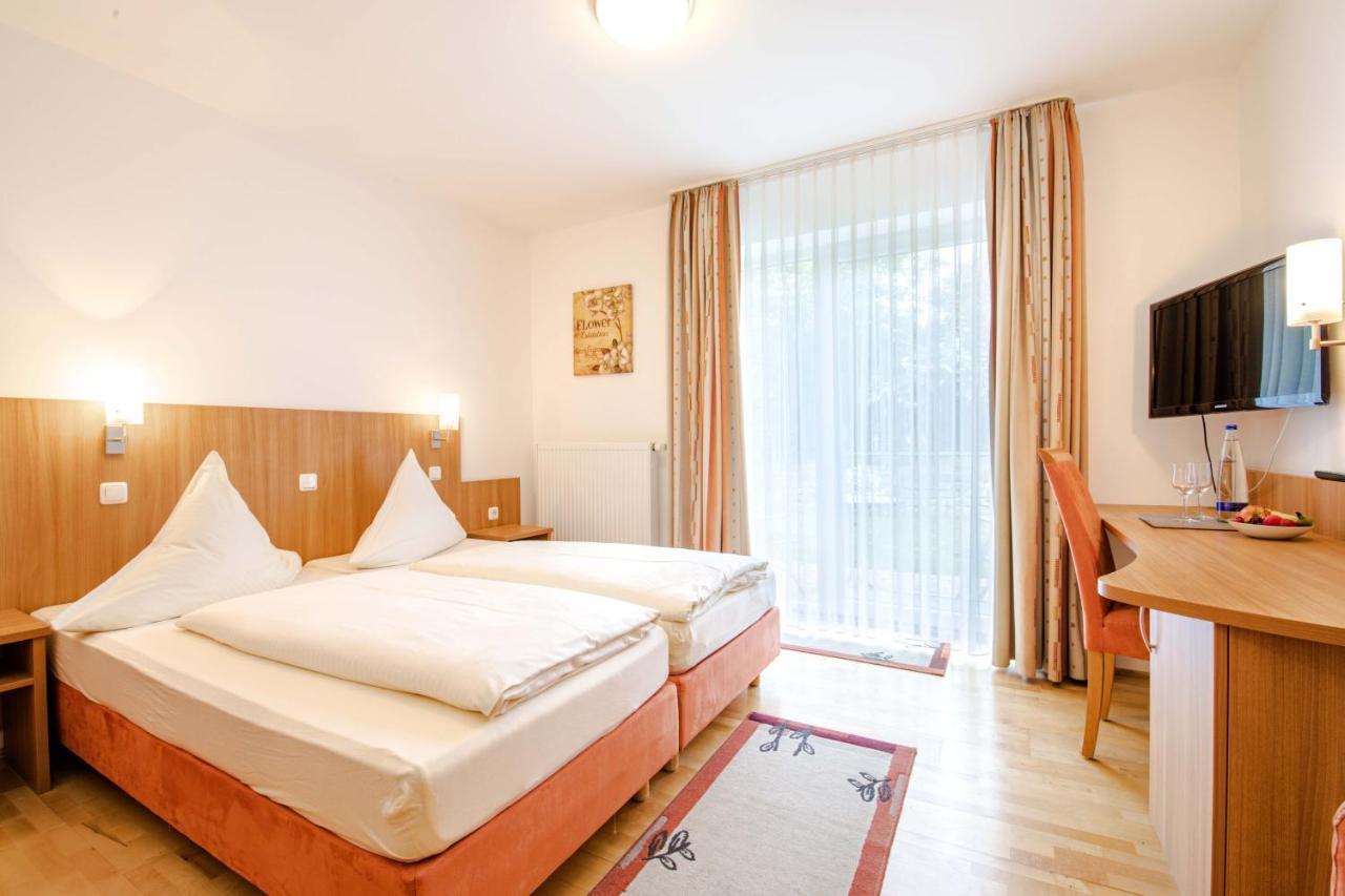 Gasthaus Hotel Ostermeier Attenkirchen Dış mekan fotoğraf