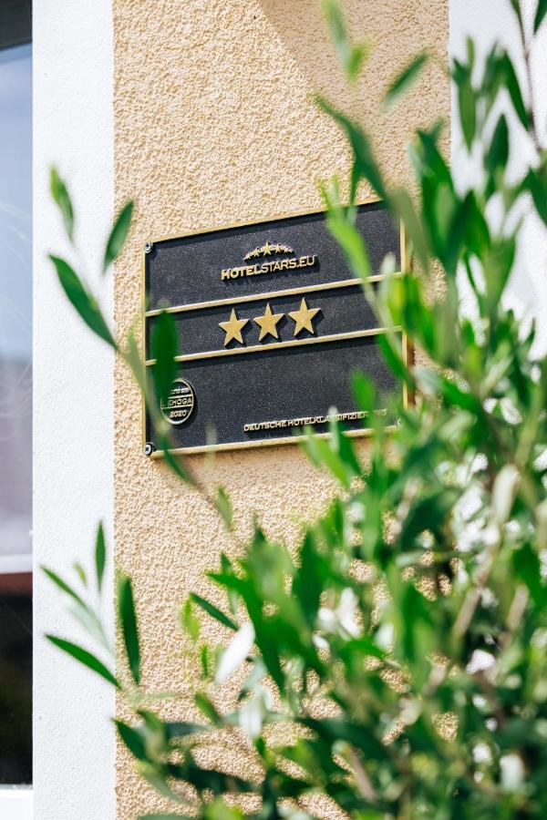 Gasthaus Hotel Ostermeier Attenkirchen Dış mekan fotoğraf